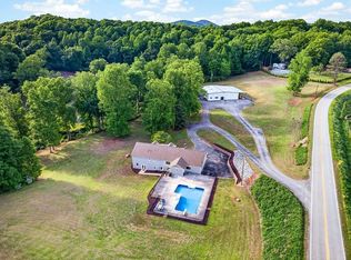 165 Porter Springs Rd, Dahlonega, GA 30533