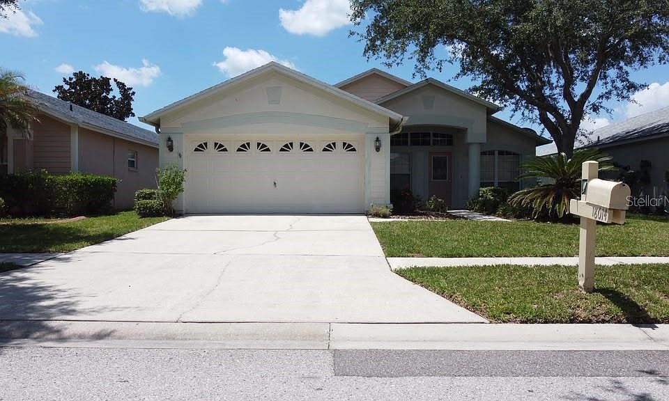 1st image of 18014 ARBOR CREST DRIVE