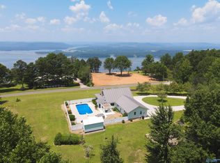 441 Moss View Rd, Section, AL 35771