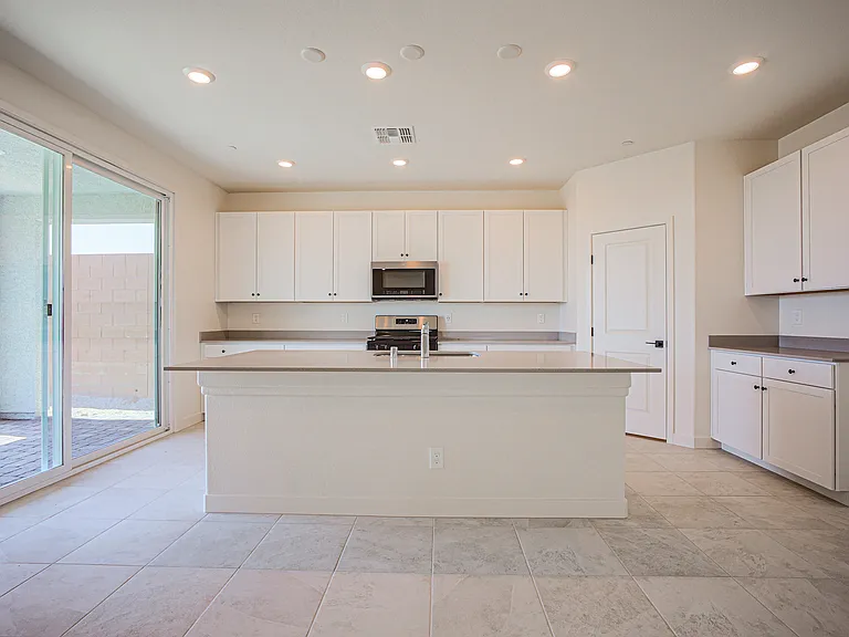 5644 Hill Spire St — Photo 7