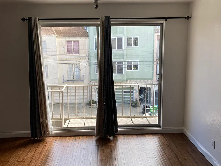 Bedroom/Living room