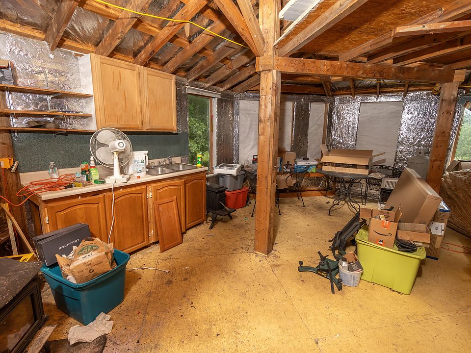 426 East 372nd Road, Dunnegan, MO 65640 Zillow