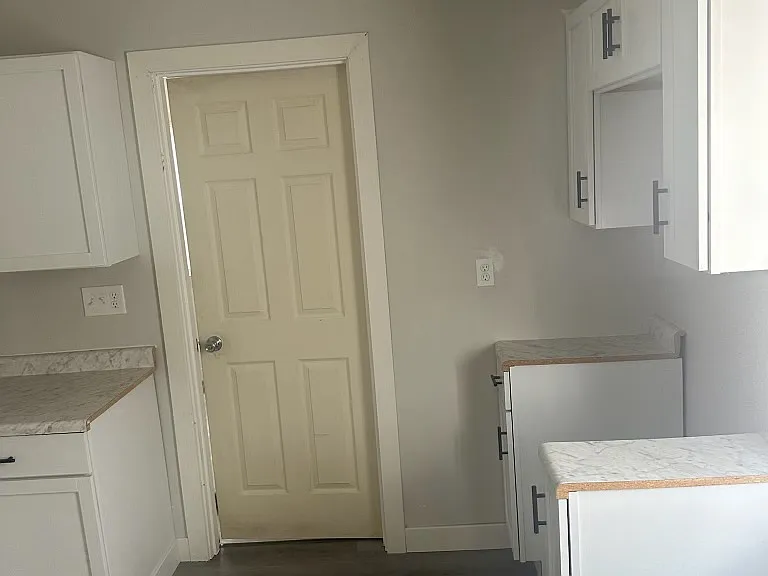 725 S Meade St — Photo 6