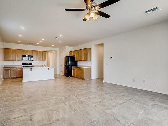 5th image of 7634 W Globe Ave