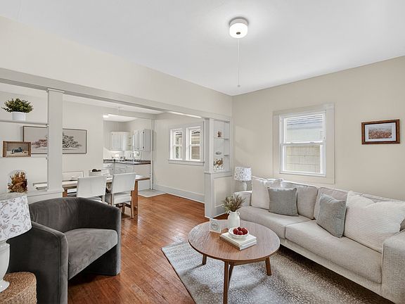 2nd image of 1706 Capitol Ave