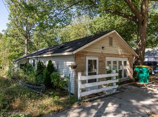 5975 Marsh Rd, Haslett, MI 48840