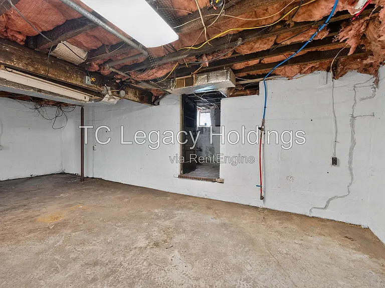 200 Reeves Ave — Photo 30