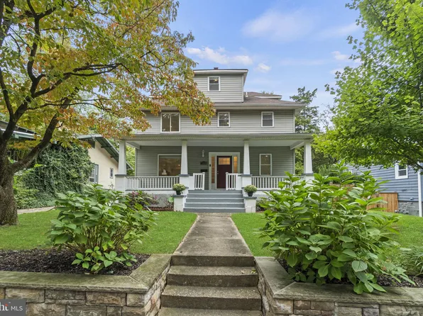 7804 Carroll Ave, Takoma Park, MD 20912