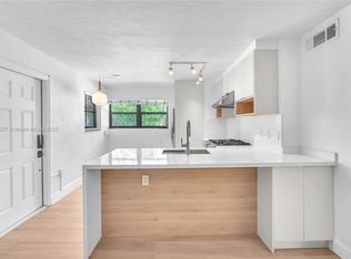 3265 Virginia St APT 8, Miami, FL 33133