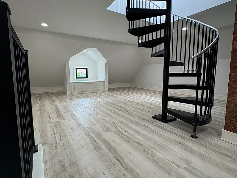 6810 Herman Ave #UP — Photo 9