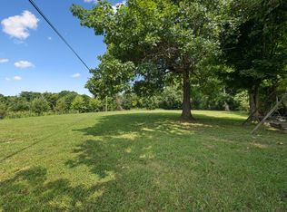 942 Fay Creek Rd, Wartrace, TN 37183