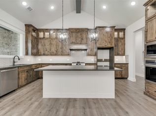 1338 Benjamin Trl, Van Alstyne, TX 75495