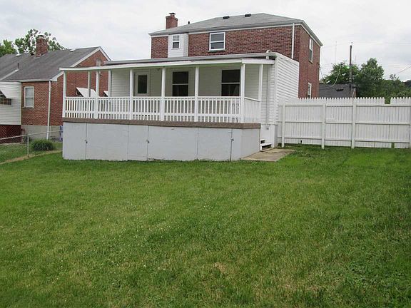 2nd image of 18 Gail Ct