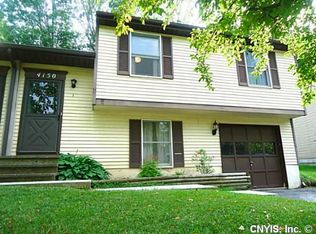 4150 Tommys Trl, Liverpool, NY 13090