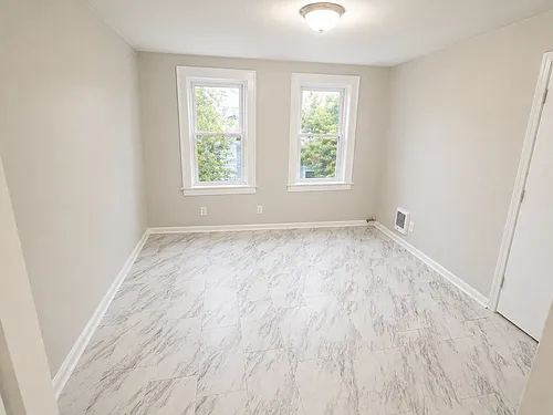 176 Scheerer Ave #3 Photo 1