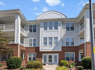 427 Eyam Hall Ln, Apex, NC 27502