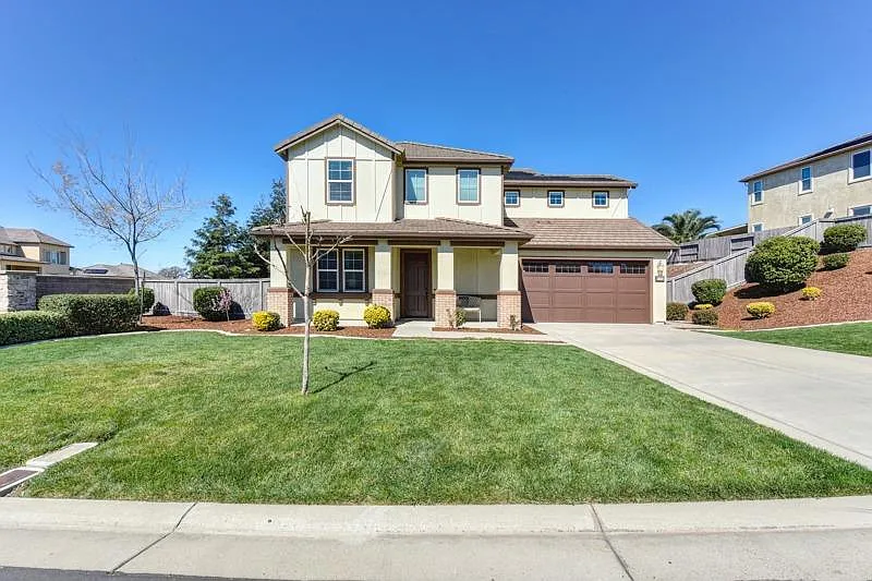5404 Brentford Way photo 1