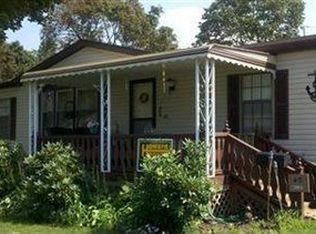 40 4th St, Madison, OH 44057