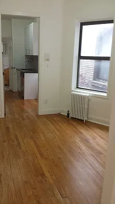 Rented by Skyline Realty LLC II | media 7
