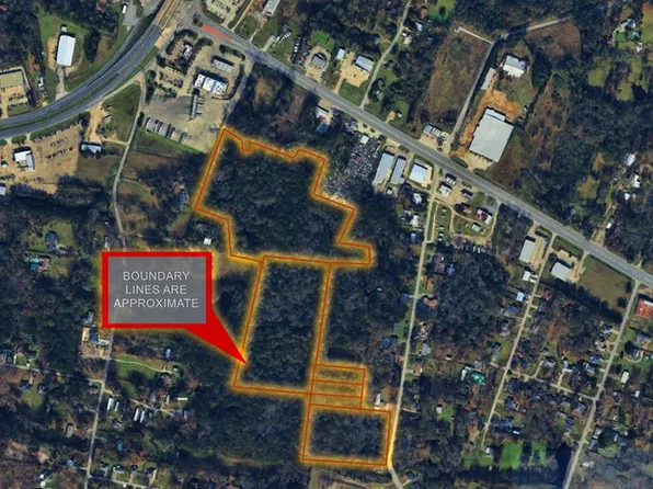 Joyce Ln, Lufkin, TX 75901