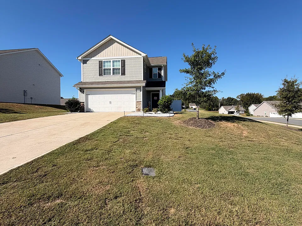 279 Kenyon Dr