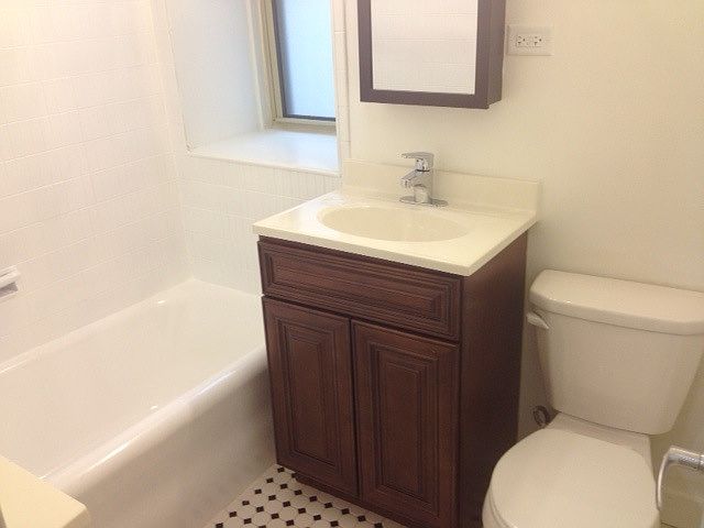 2nd image of 5239 S Drexel Ave APT 1