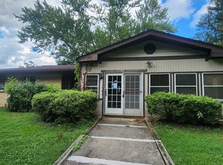 73 Shawnee Dr, Mount Bethel, PA 18343