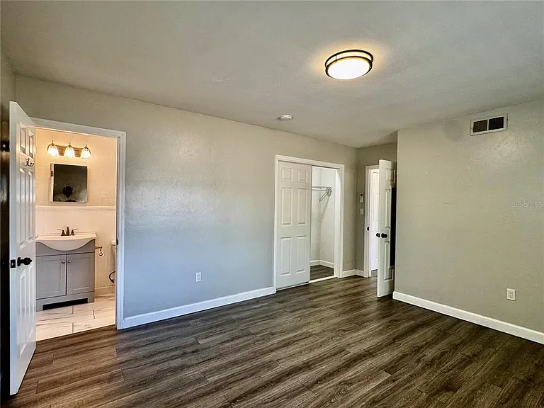 2624 Sunnybrook Dr — Photo 9