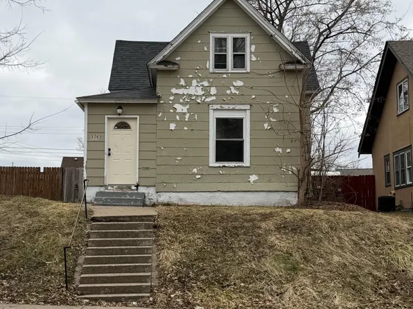3743 Bryant Ave N, Minneapolis, MN 55412