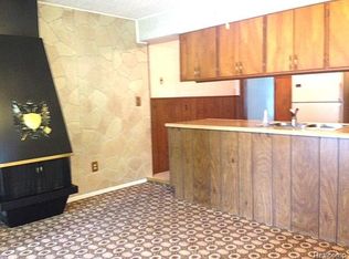 649 E Saratoga St, Ferndale, MI 48220