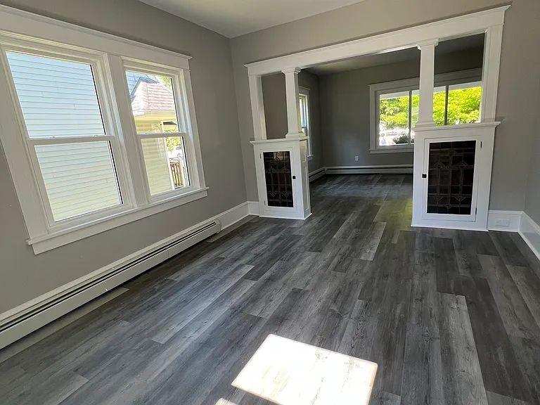 44 S Grand Ave — Photo 6