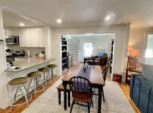 41 Freeborn St, Newport, RI 02840
