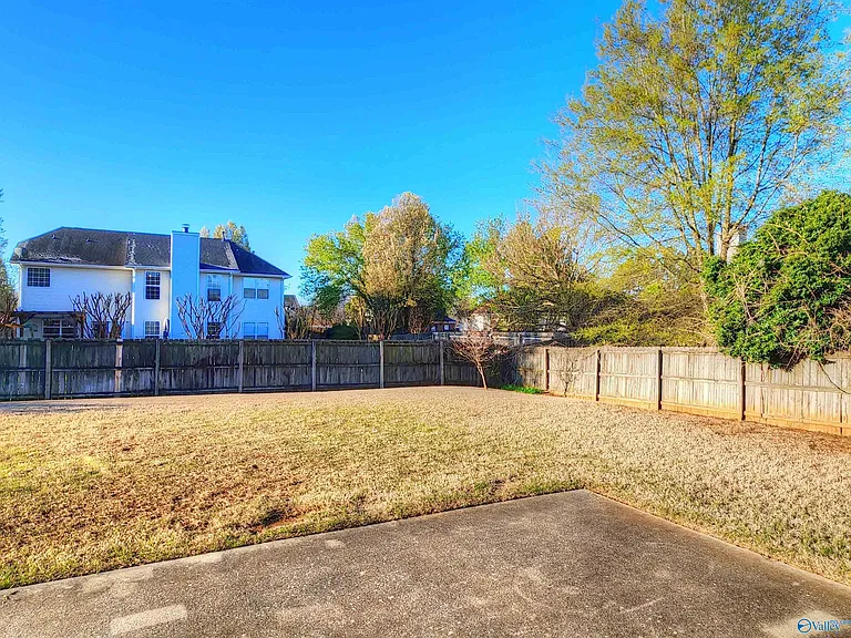 227 Park Stone Dr — Photo 15