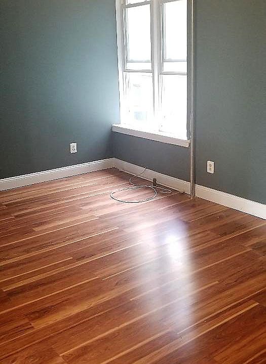 1st image of 2515 34th St APT 2R