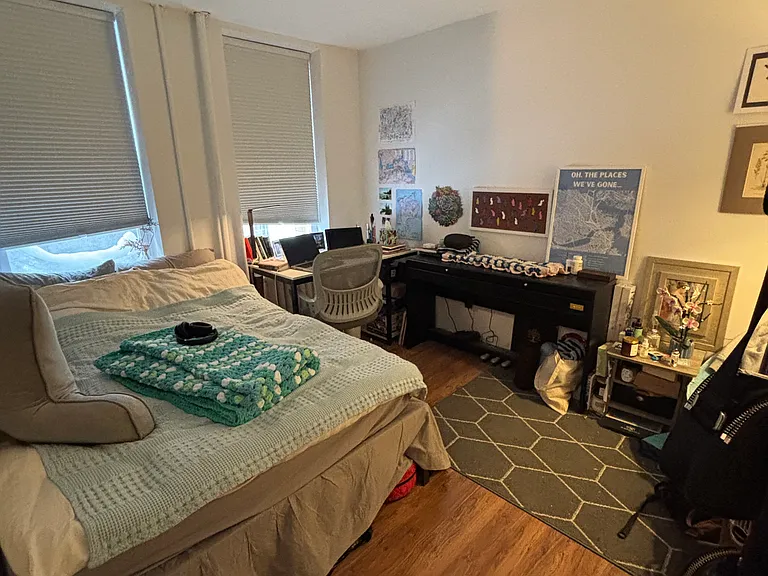 218 Hanover St #1 — Photo 3