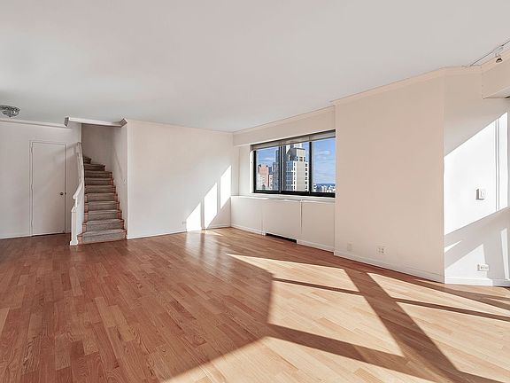 3rd image of 200 E 61st St APT 32G