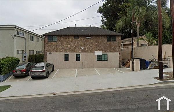 1st image of 3192 Queensbury Dr #3208-3