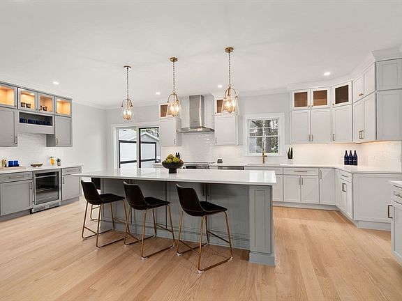 2nd image of 273 Edenfield Ave