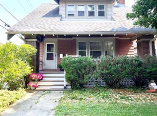 3508 N Cramer St, Shorewood, WI 53211