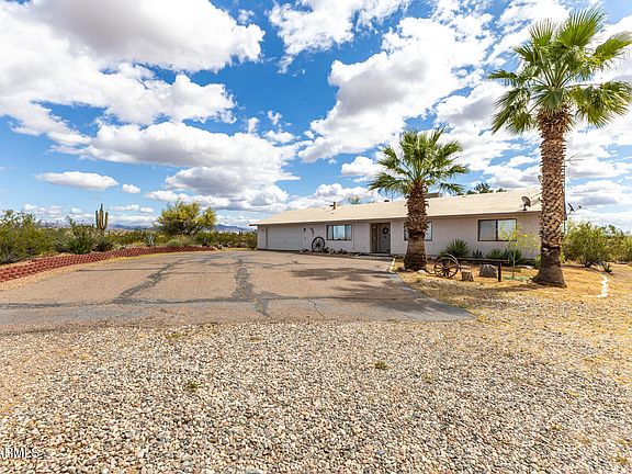 4th image of 41615 W U.S. Hwy 60 89 Avenue