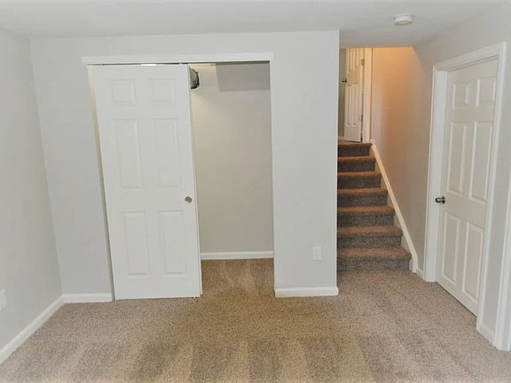 5th image of 14954 E Temple Pl