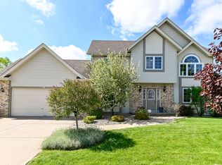 825 Horner Dr, Racine, WI 53402