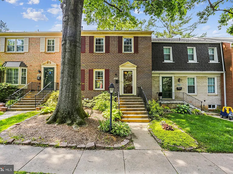 1804 Golf View Ct — Photo 21
