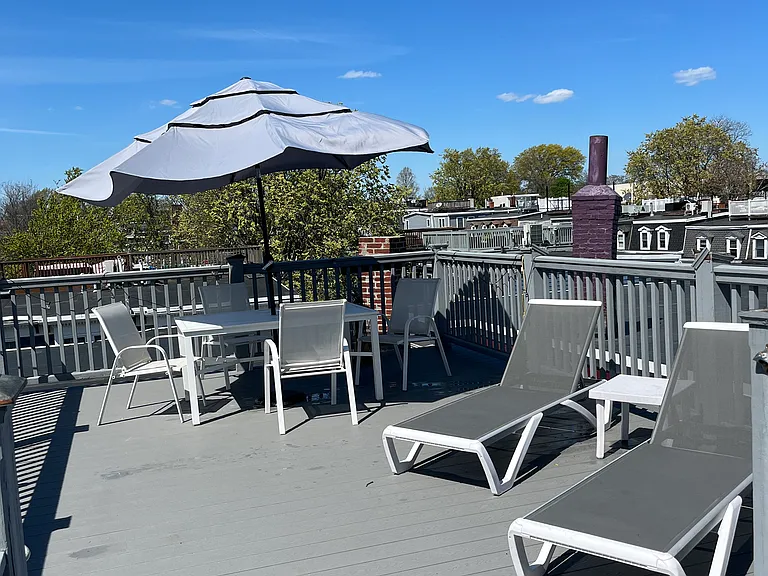 759 E 7th St #3 — Photo 9
