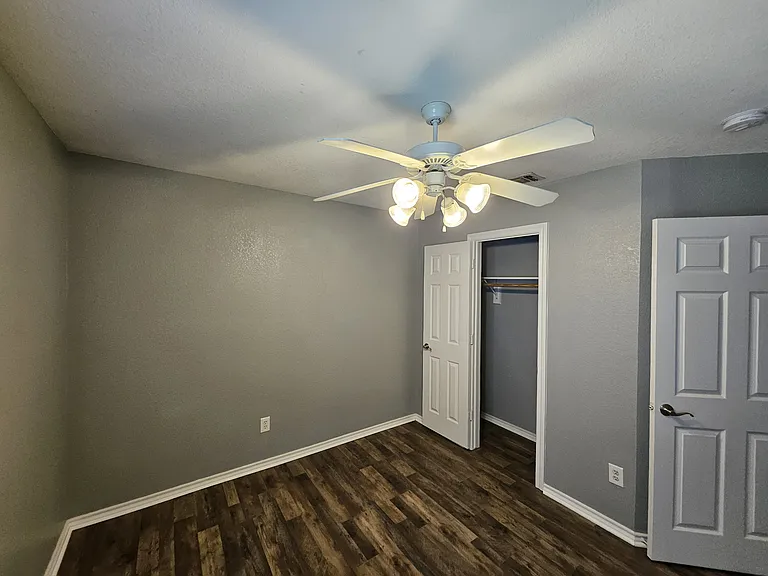 4413 New Meadow Dr — Photo 26