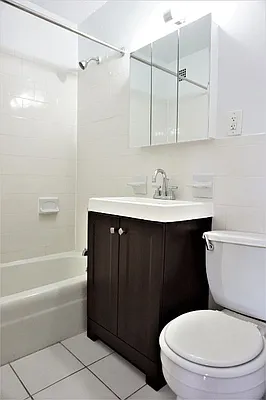 Rented by HOME RESIDENTIAL LLC | media 8