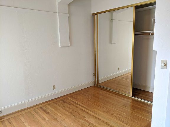 4th image of 1770 Lombard St #303