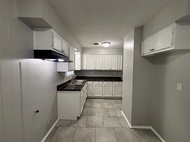 3710 Dorado Cv — Photo 32