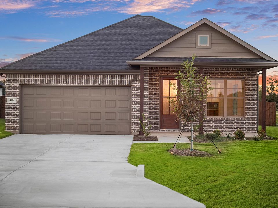 1st image of 407 Lora Sue Ct