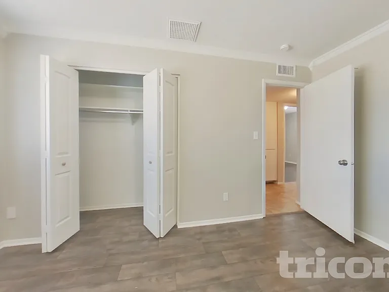 4009 W Hayward Ave — Photo 13